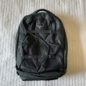 Osprey Dark Gray Backpack for Men